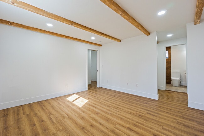 Building Photo - 2620 S 227th Pl