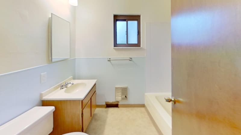 Building Photo - 315 Lincoln Ave