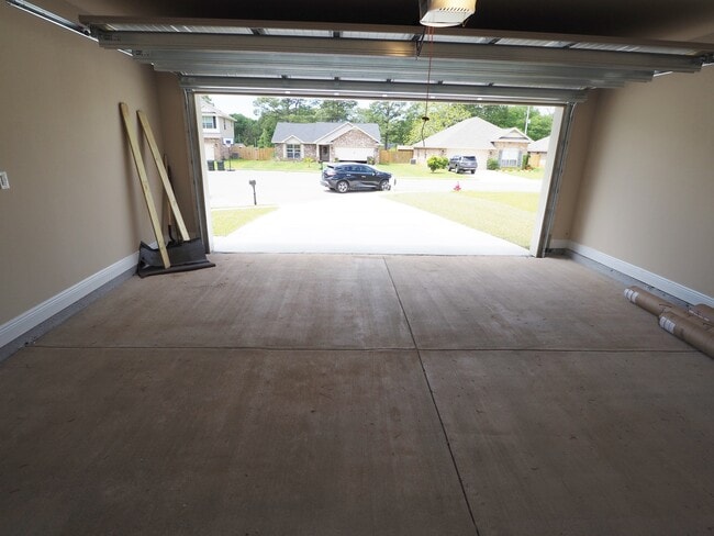 Building Photo - Cozy home in Copperwood Subdivision!