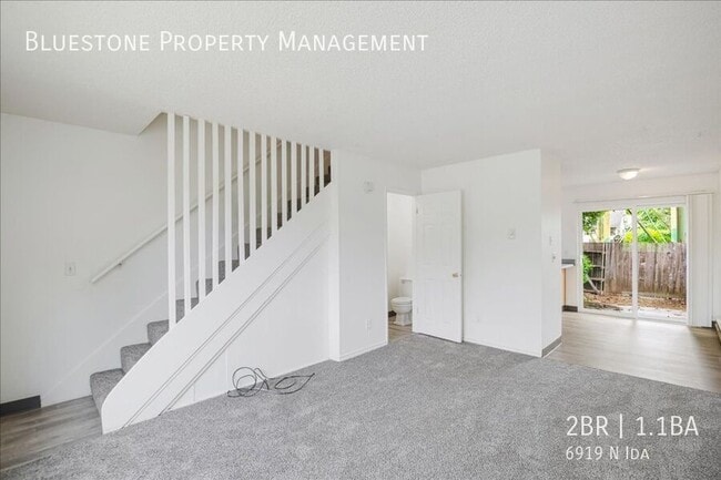 Building Photo - 6919 N Ida-
