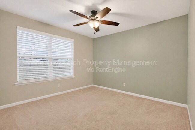 Building Photo - 1609 Valley Hill Ct