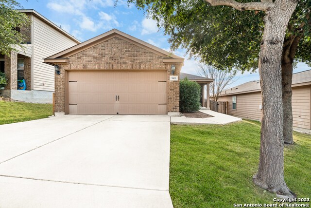 Primary Photo - 5503 Chase Canyon