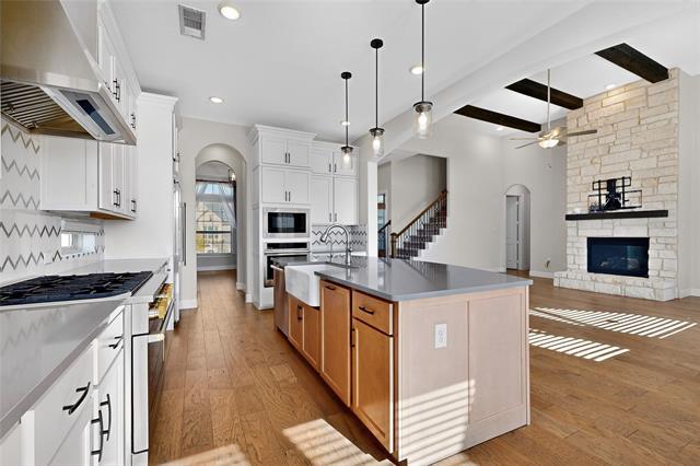 Building Photo - 1266 Huffines Blvd