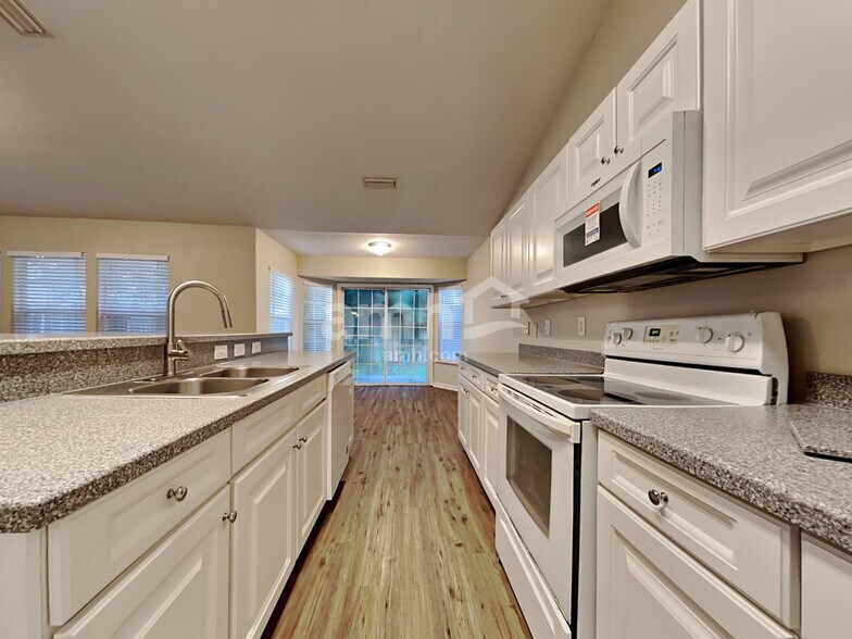 Building Photo - 1433 Heather Ct