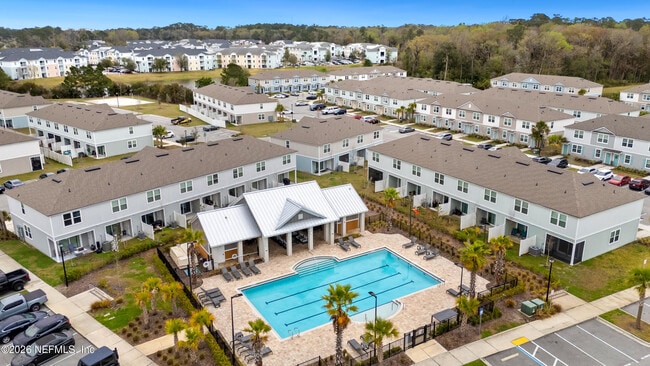 Building Photo - 8415 Zenith Cir