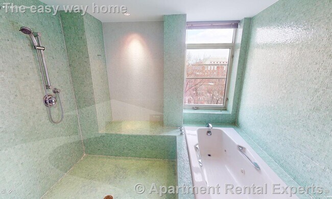 Building Photo - 93 Winthrop St