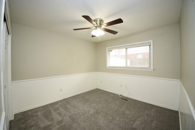 Building Photo - 7811 South College Ave E