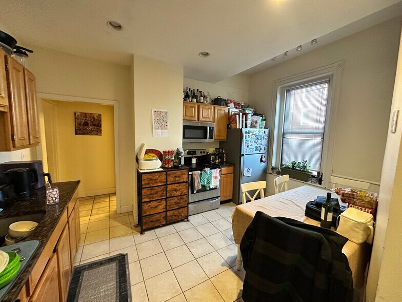 Building Photo - 1451 Tremont St