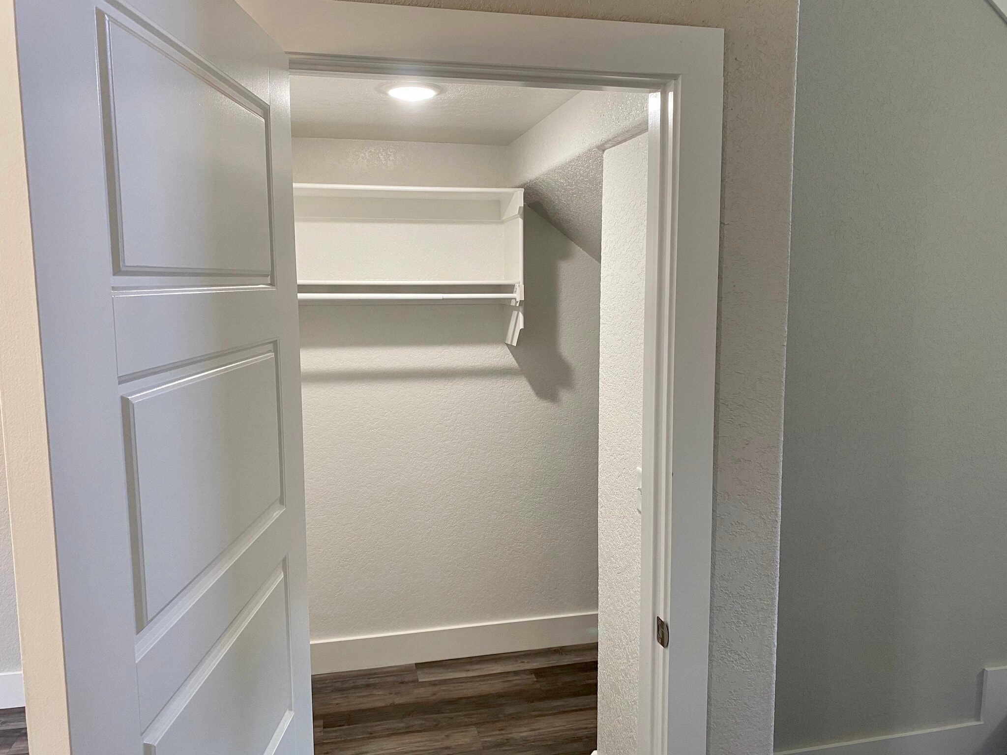 Building Photo - 3004 SW Garrison Ln