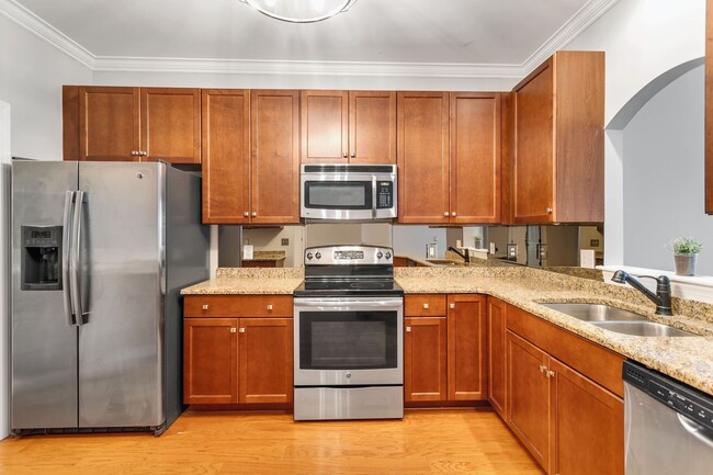 Building Photo - 1692 Preston Woods Dr