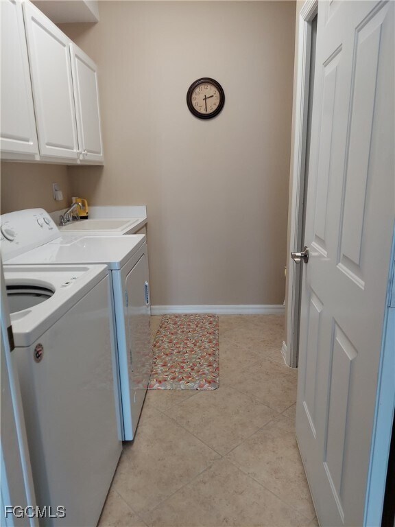 Building Photo - 10520 Diamante Way