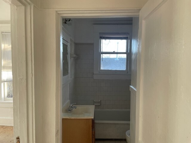 BATHROOM - 749 N McNeil St