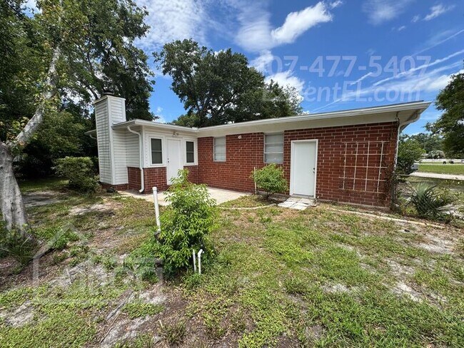 Building Photo - 6657 Blackwood Dr