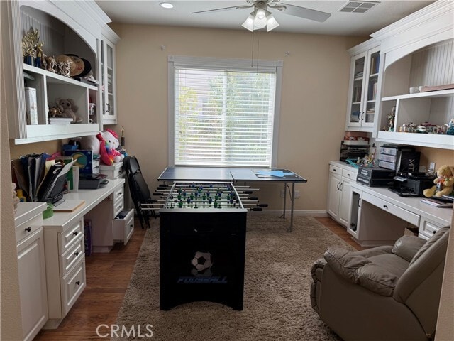 Building Photo - 7 Heather