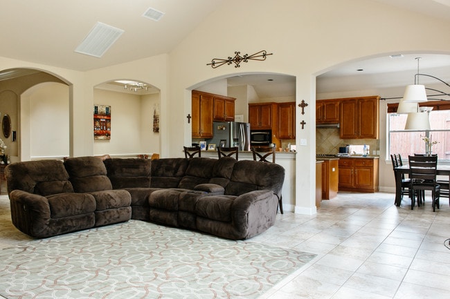 Building Photo - 5700 Keli Ct