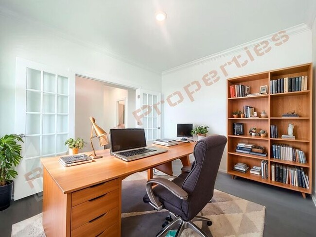 Building Photo - Beautiful Brand New 4 Bedroom, 3 Bathroom ...