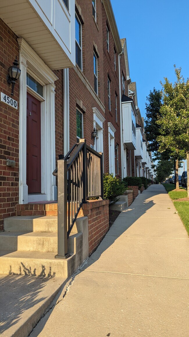 Building Photo - 4500 Fait Ave