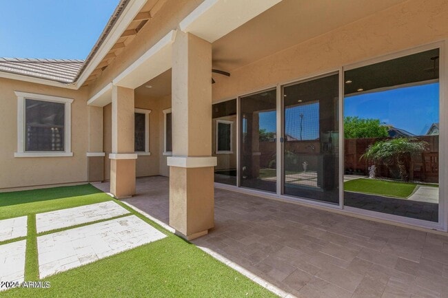 Building Photo - 4511 E Jones St