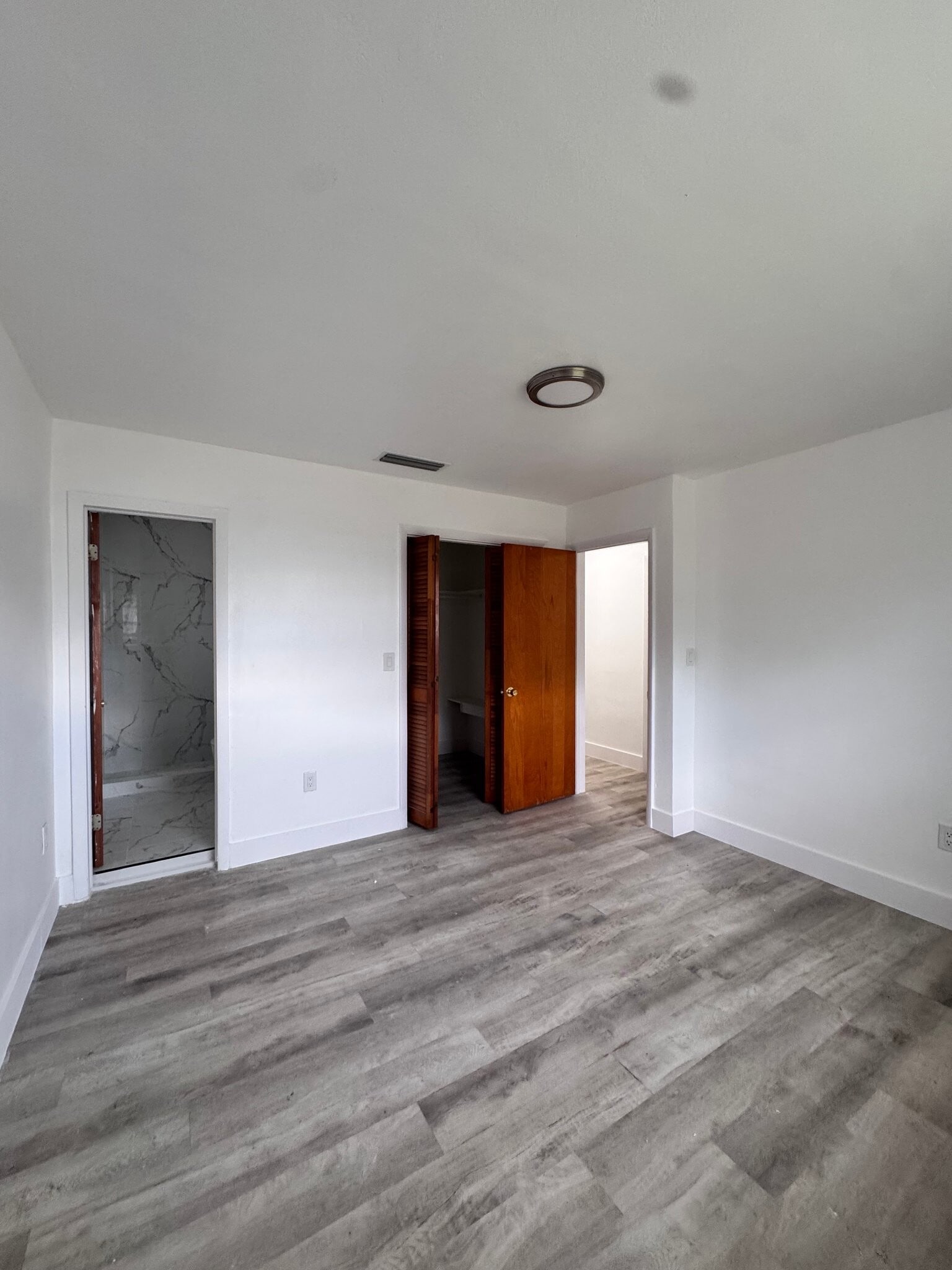 Building Photo - 1781 SW 13th St