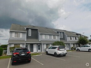 Building Photo - 3700 Golf Colony Ln