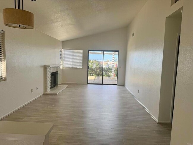 Building Photo - 6923 Whitecap Dr