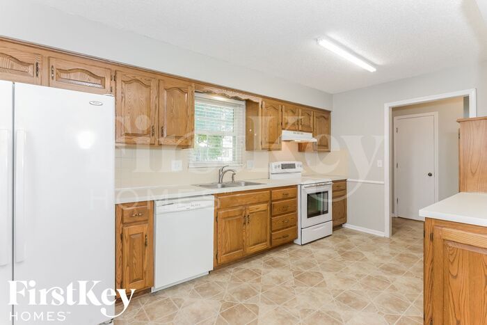 Building Photo - 510 Buena Vista Dr