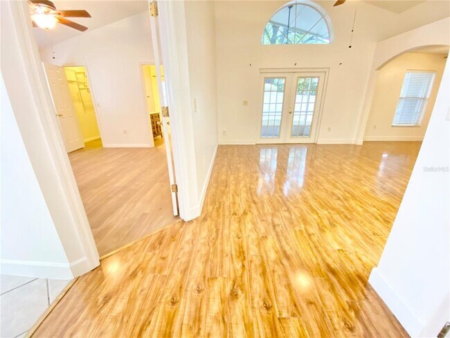 Building Photo - 4286 Shadow Creek Cir