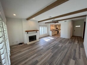 Building Photo - Long Term - 3 Bed 2 Bath in Desert Falls!
