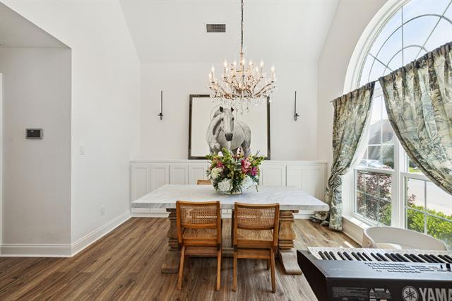 Building Photo - 5106 Hawks Nest