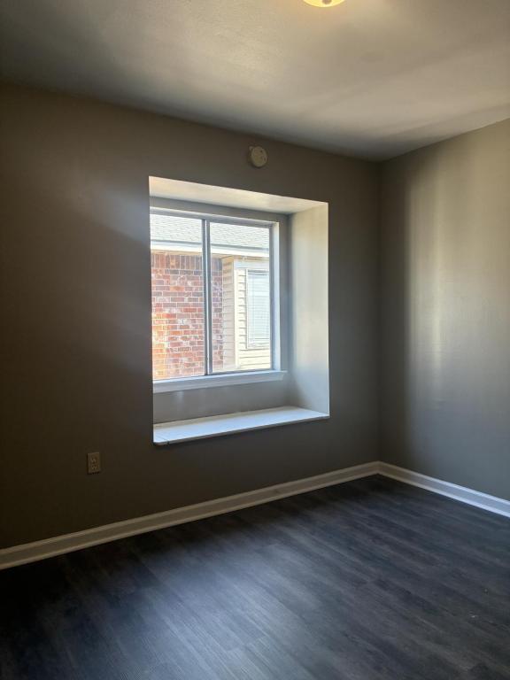 Building Photo - 1655 Port Dr