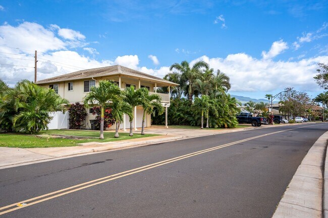 Building Photo - Unfurnished, 1 Bedroom/1 Bath, Ohana