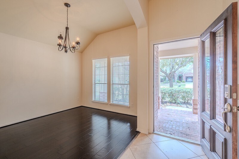 Building Photo - 2943 Fair Chase Dr