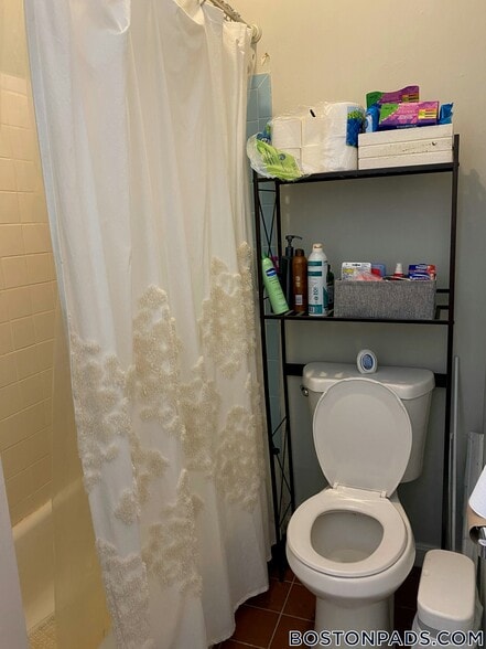 Building Photo - 35 Brookline St