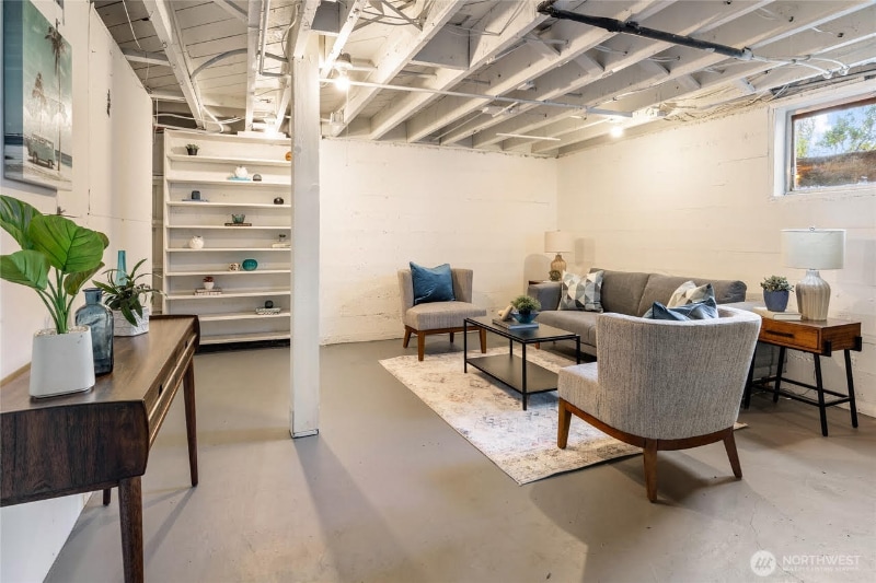 Building Photo - 9716 Dayton Ave N