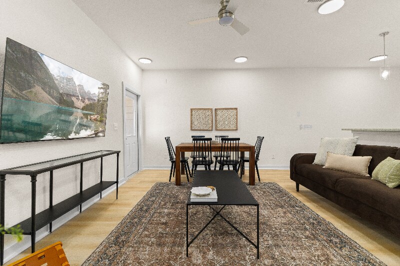 Building Photo - 226 Bonnie Bnd