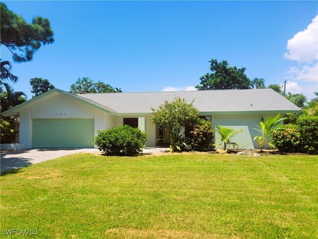 Primary Photo - 735 High Pines Dr