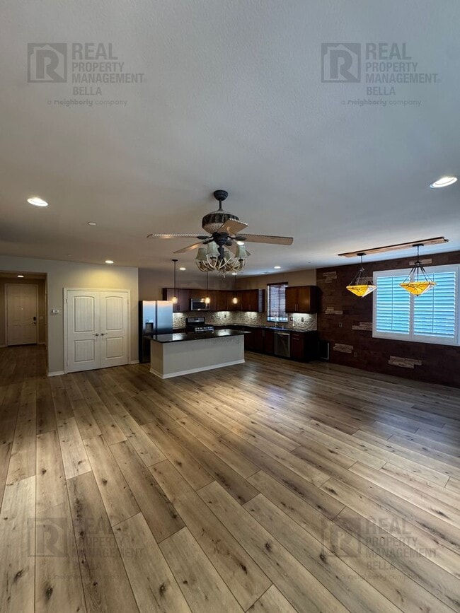 Building Photo - Modern Comfort Meets Resort Living – Gorgeous Single-Story in The Lakes Community