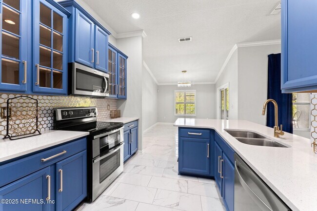 Building Photo - 16456 Tisons Blf Rd