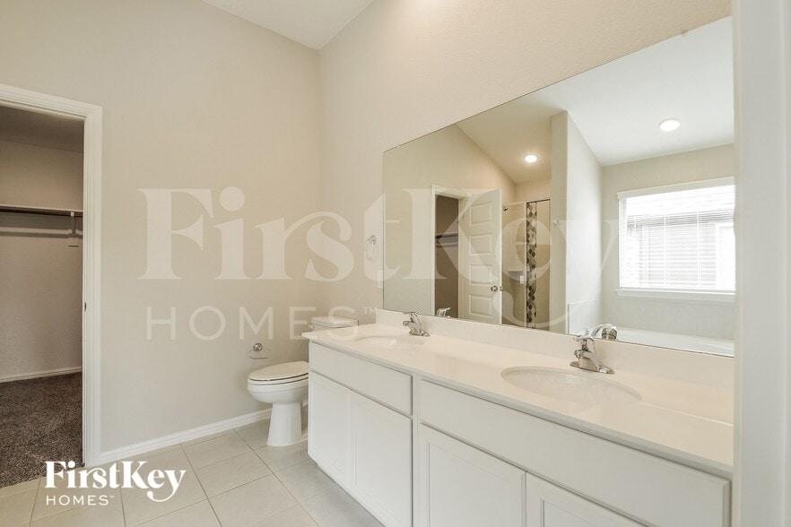 Building Photo - 6217 Painswick Dr