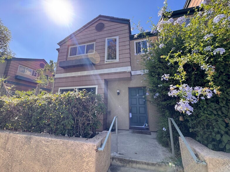 Primary Photo - 22123 Figueroa St