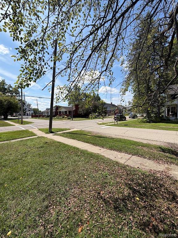 Building Photo - 205 E Shadbolt St