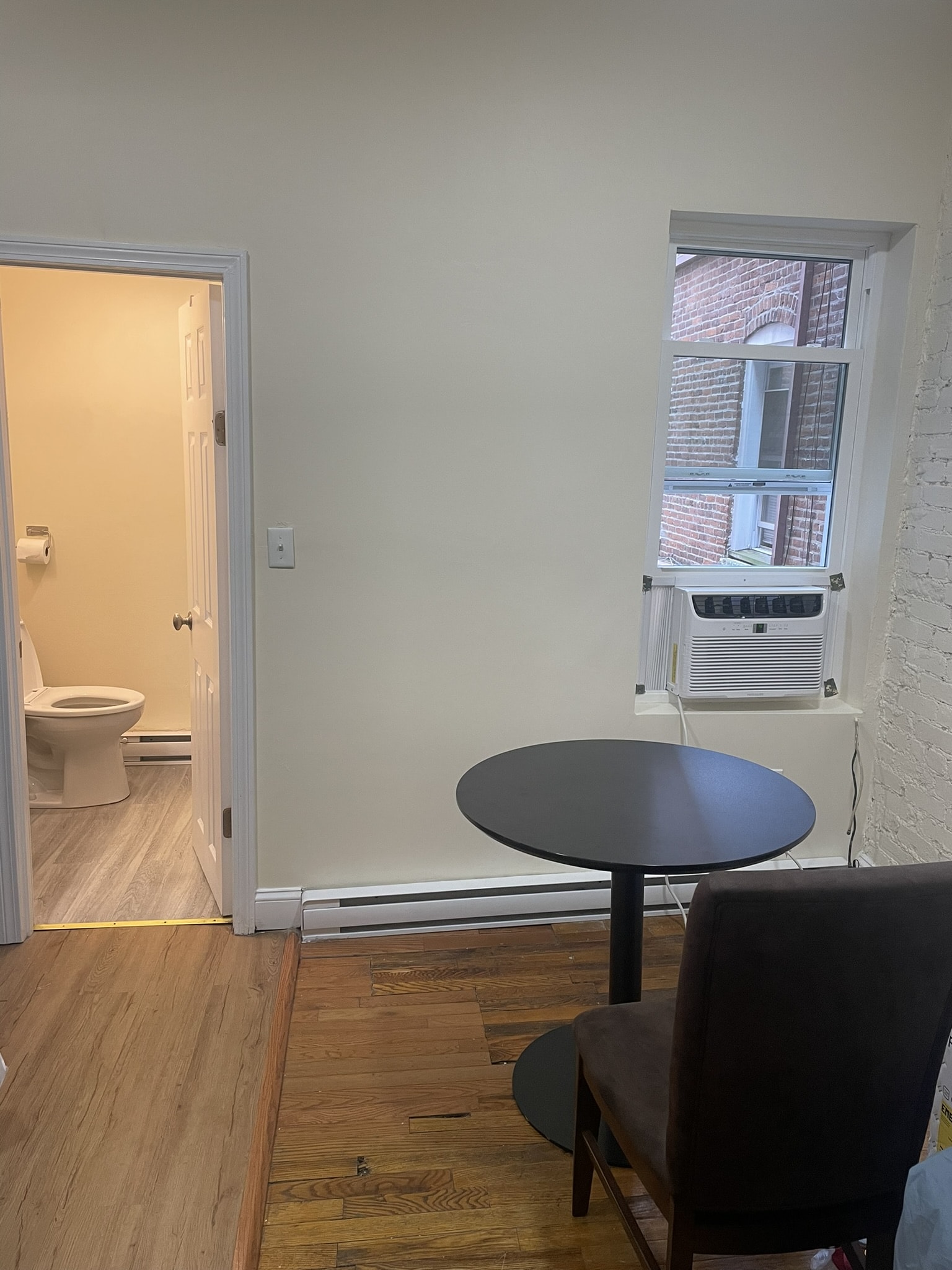 Building Photo - 884 Huntington Ave