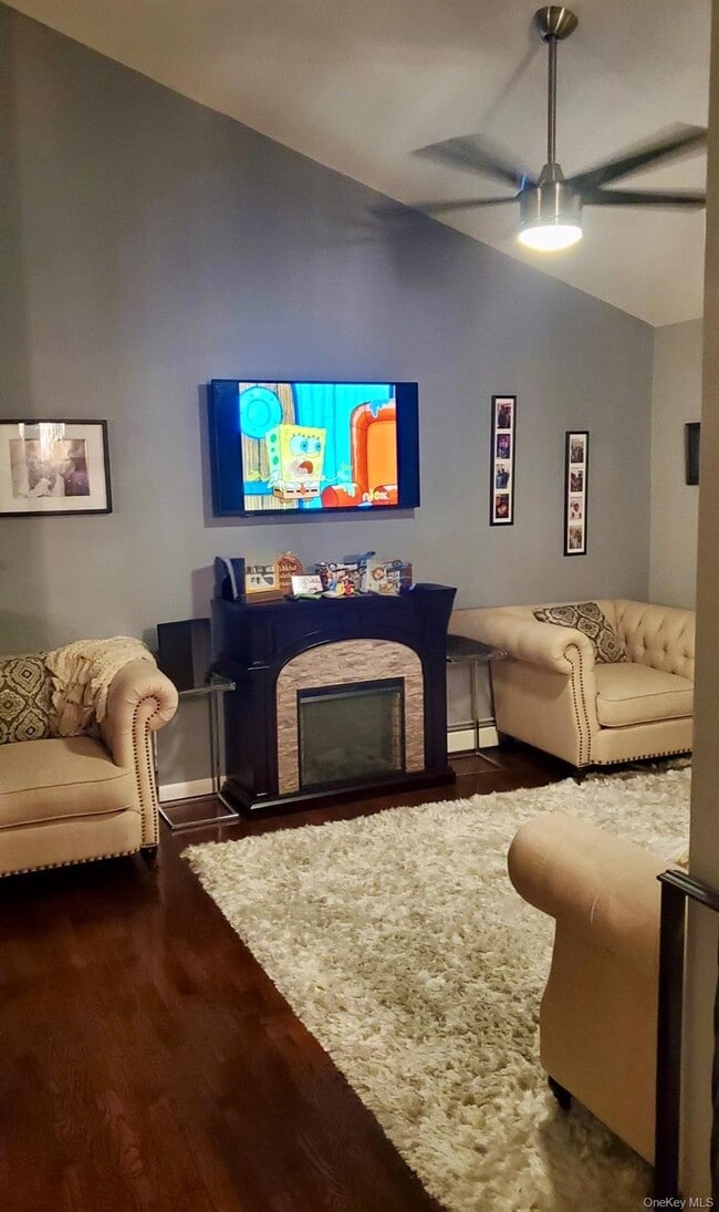 Building Photo - 20 Tammy Dr