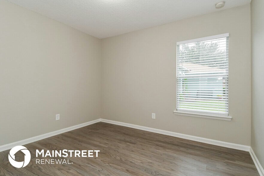 Building Photo - 12600 Wooded Bluff Ct