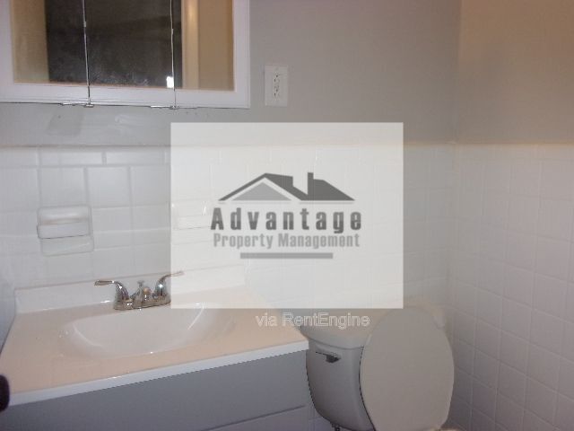 Building Photo - 5895 Jonesboro Rd