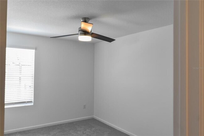 Building Photo - 38061 Elby Ln