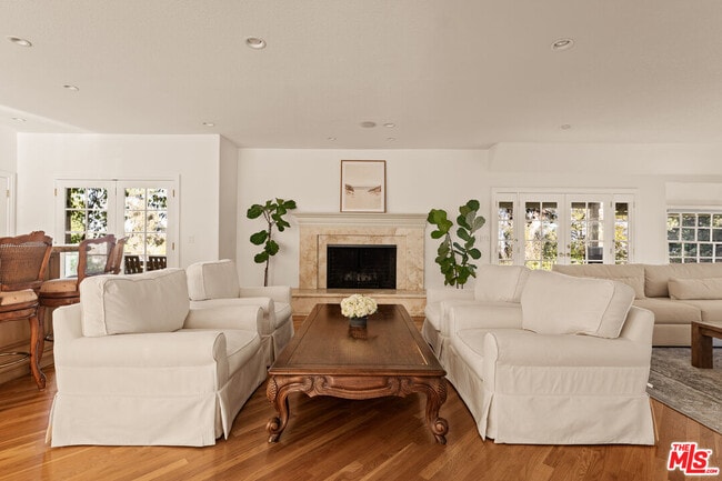 Building Photo - 10834 Portofino Pl