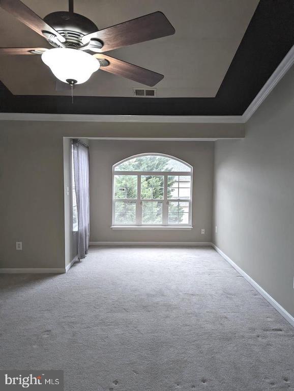 Building Photo - 14173 HUNTERS Way