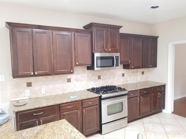 Building Photo - 25406 Archdale Ct