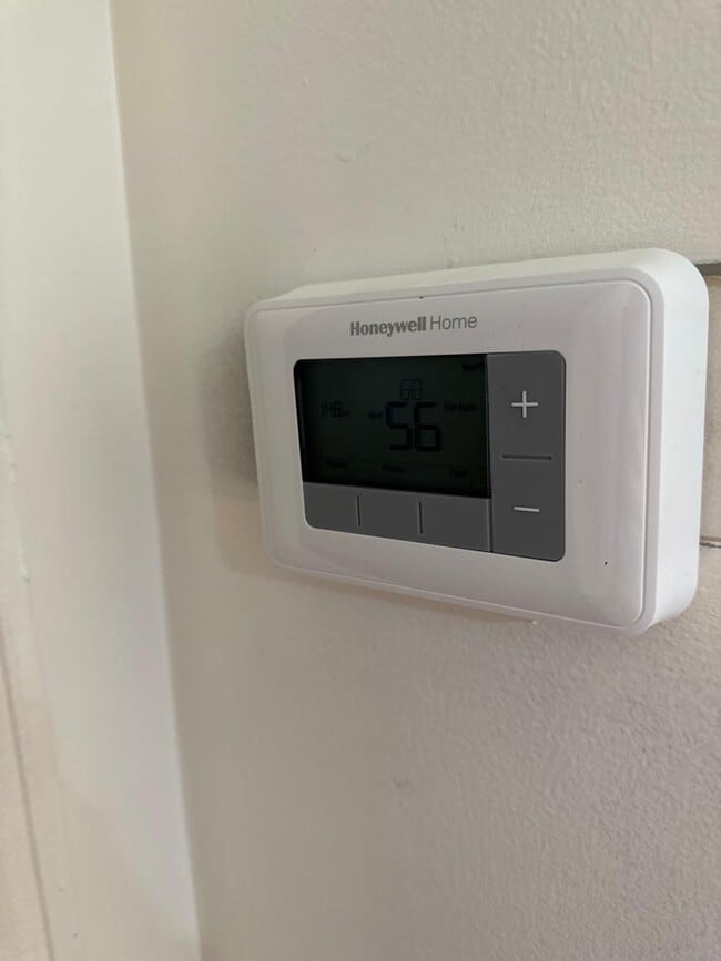 Building Photo - 108 Marshall Dr